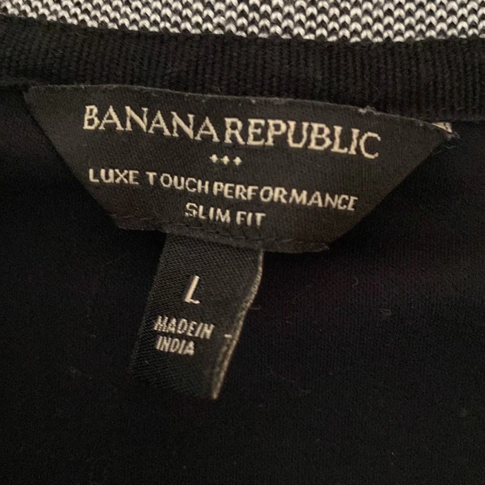 Mens Black Banana Republic Polo Shirt. Size L Luxe Touch. - Picture 2 of 3